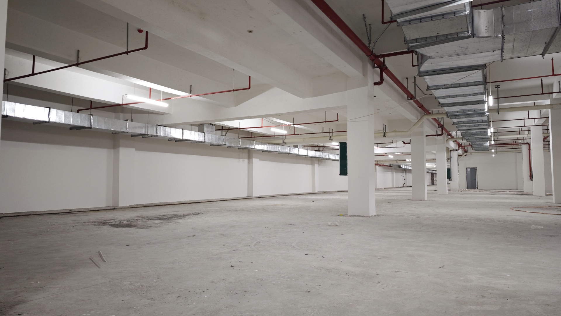 地下室地坪找平層混凝土澆筑完成_副本 地下室地坪找平層混凝土澆筑完成_副本