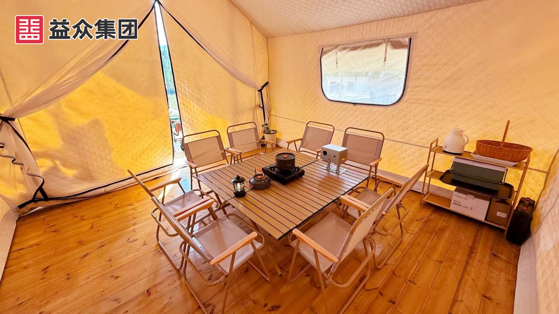 露營地小帳篷內(nèi)部 露營地小帳篷內(nèi)部